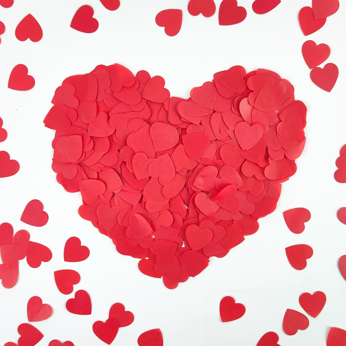 heart shape party decor enviromental fri