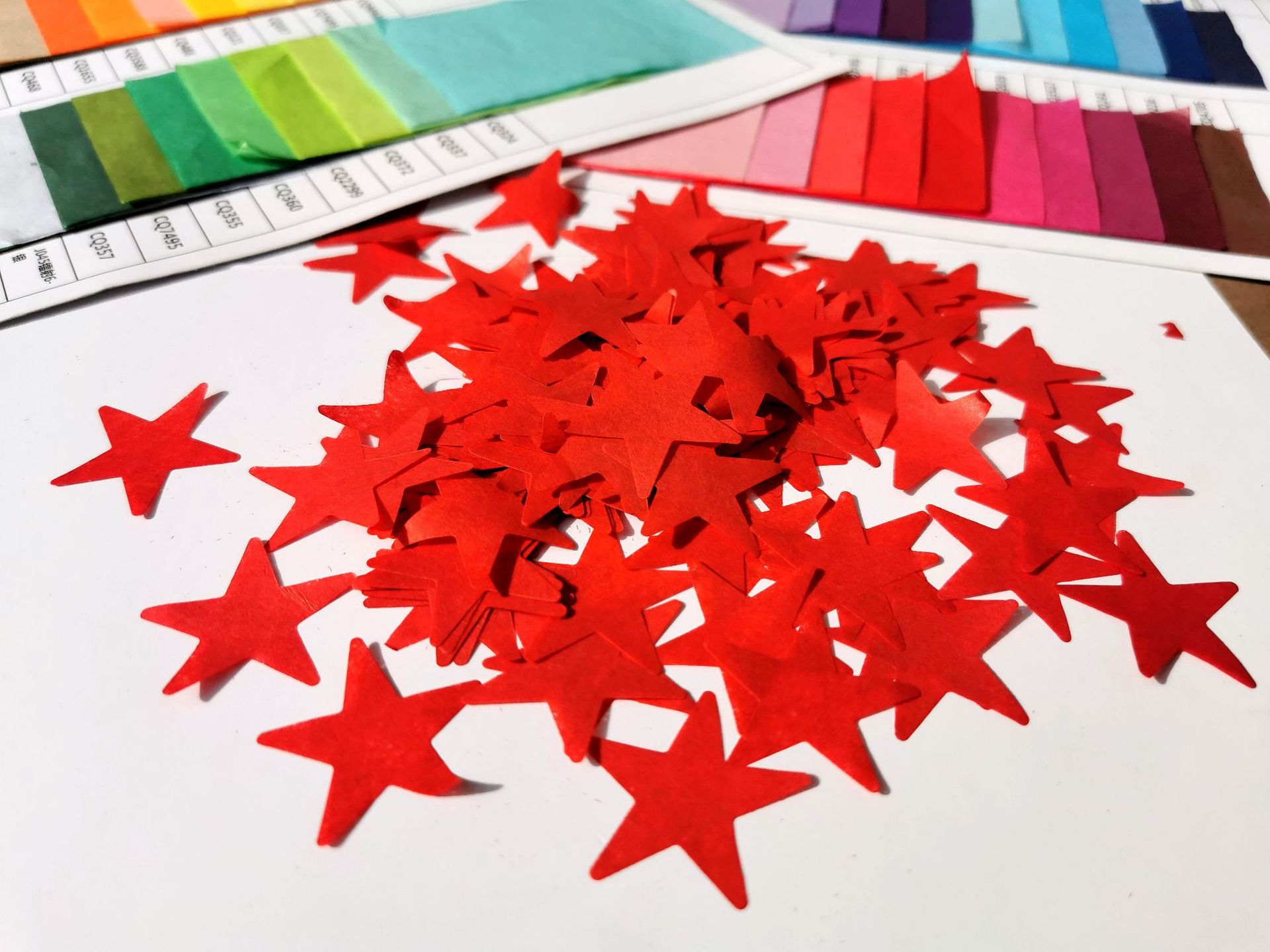 factory supply wholesale star shape confetti